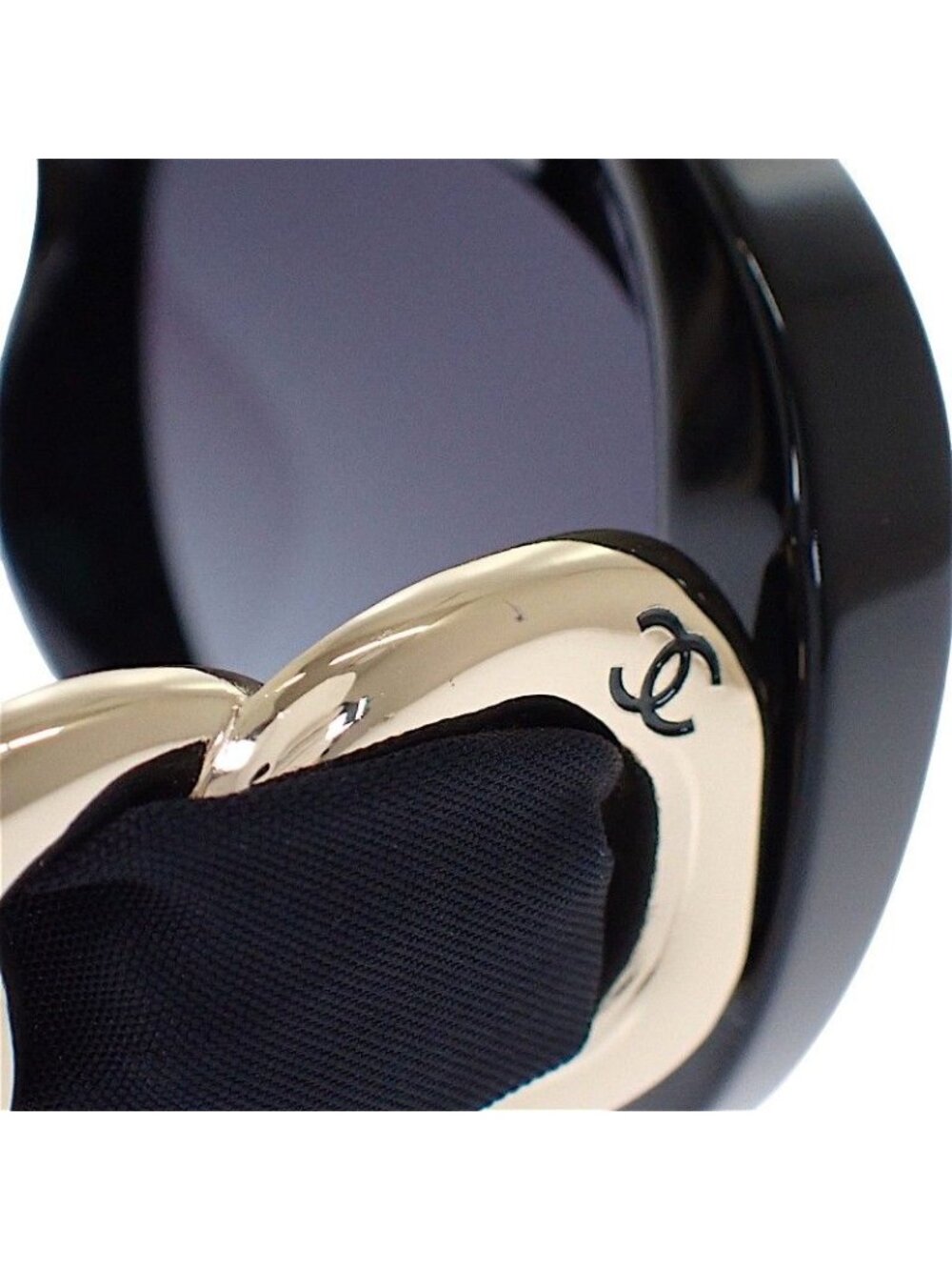 Chanel Oval Eyewear Black - Picture 12 of 15